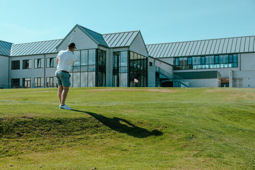 Golf at the Comis