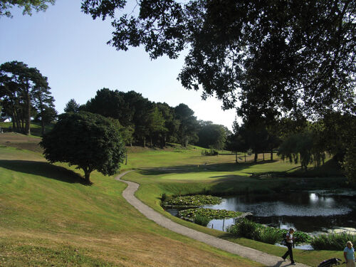 st pierre park golf course and surrounds