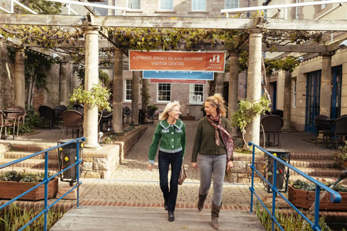 Couple in Jersey Museum, Art Gallery & Victorian House