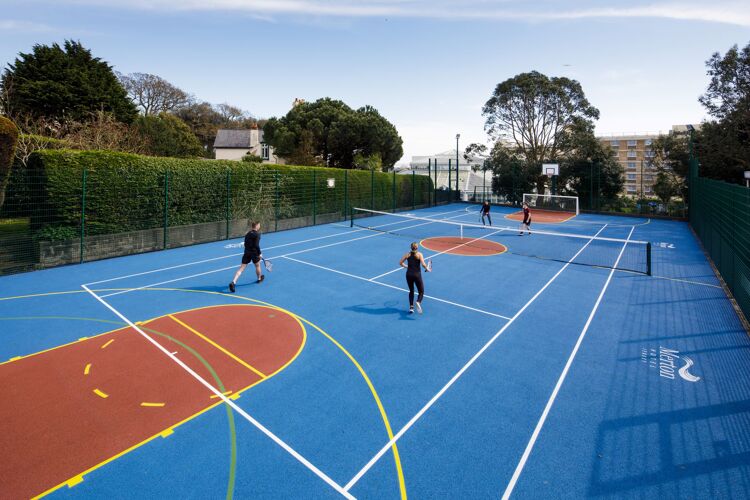 Tennis court