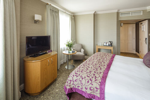 Superior harbour view room