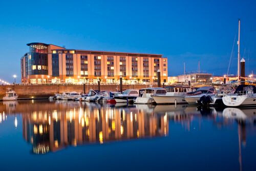 Radisson Blu Waterfront Hotel