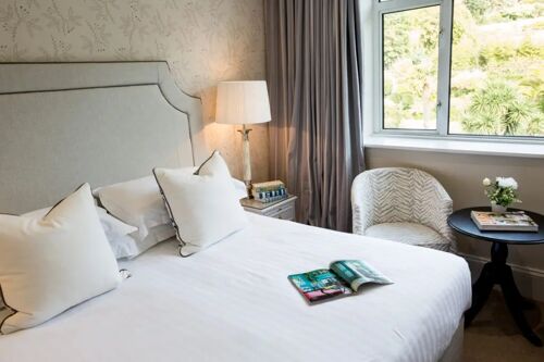 Standard double bedroom