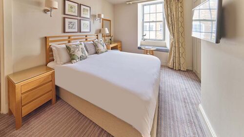 Cosy classic room