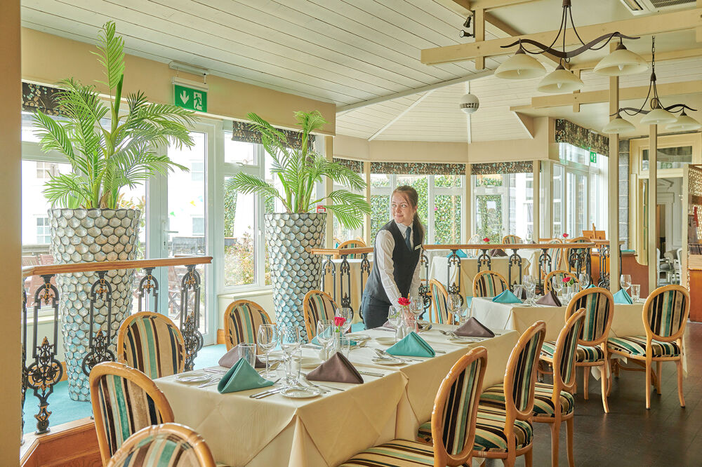 Conservatory Restaurant