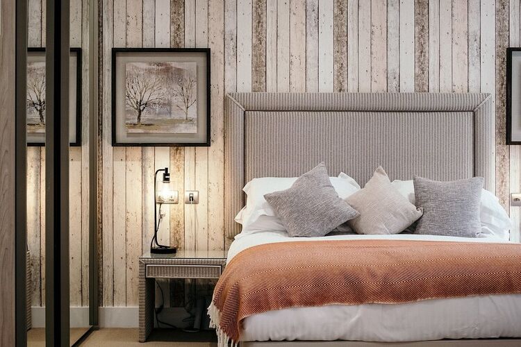 Standard Double Bedroom