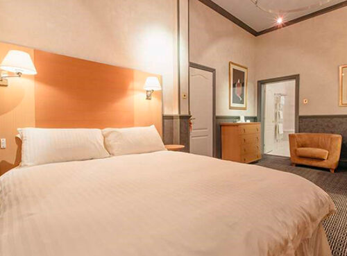 Luxury room