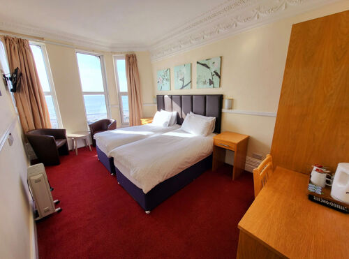 sea twin room