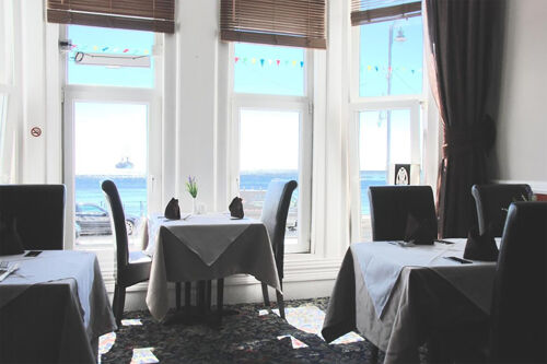 restaurant